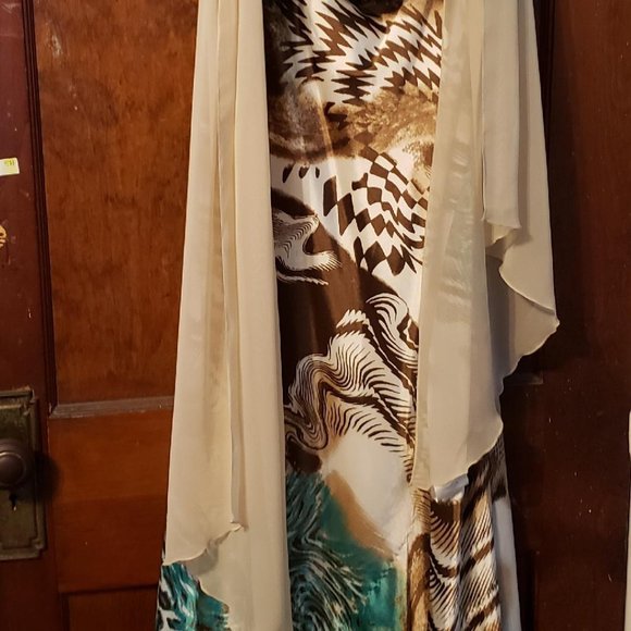 PROM DRESS - Picture 2 of 5